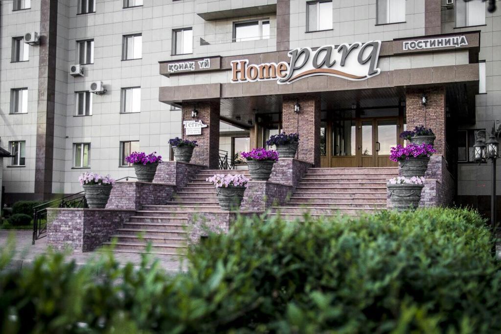 Hotel Home Parq Экибастуз Экстерьер фото